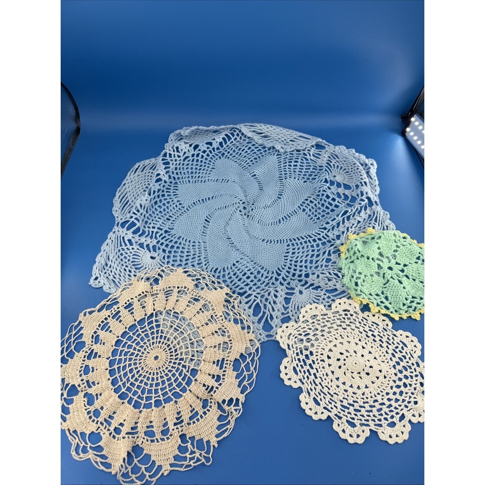 Lot 4 Vtg Large Hand Crochet Doilies Doily Wedding Tea Party Cottagecore